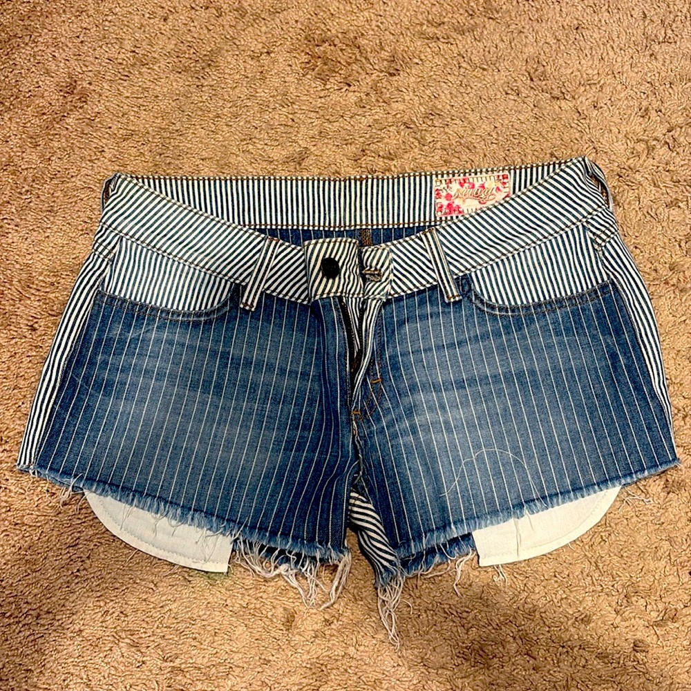 Jean Shorts 
Used once